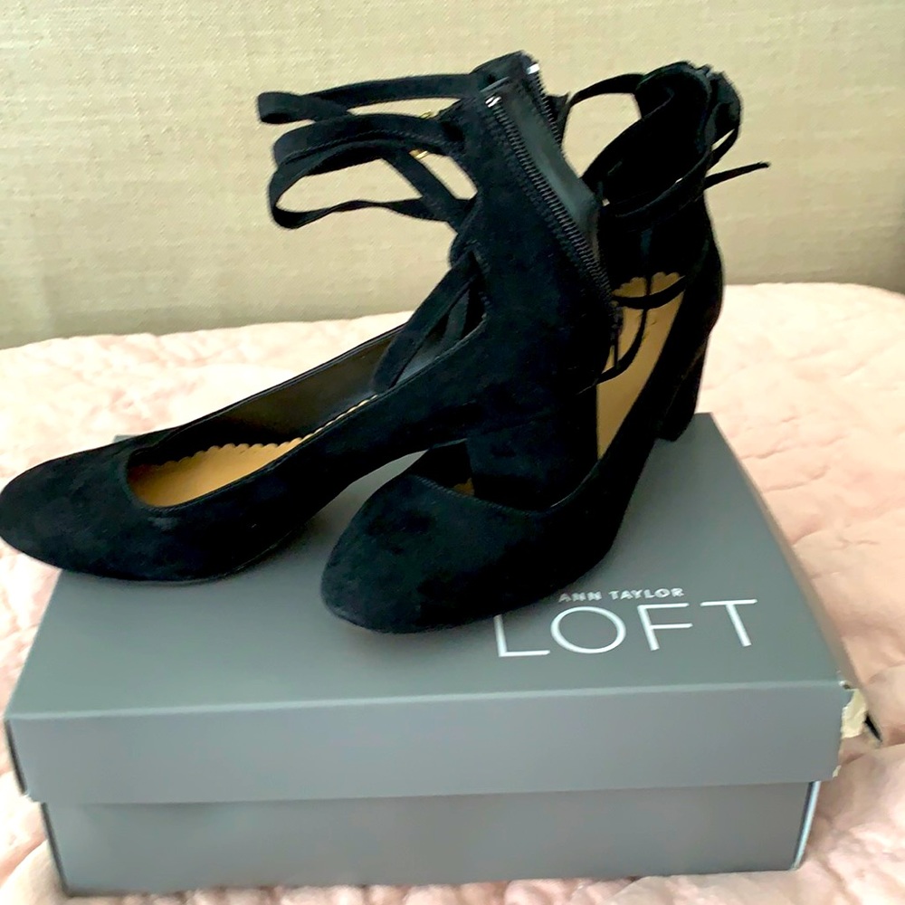 LOFT multistrap block heel in black suede. Worn once. Size 10